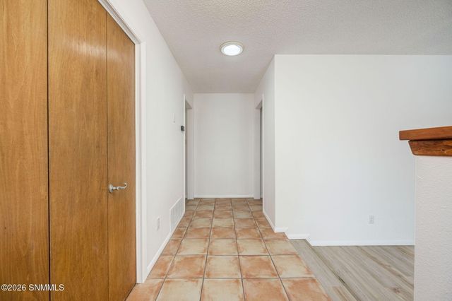 3217 Fairway Drive, Las Cruces, NM 88011