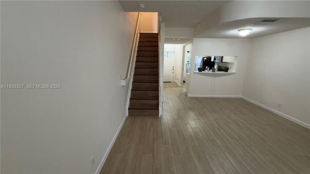 16727 Hemingway Dr, Weston, FL 33326