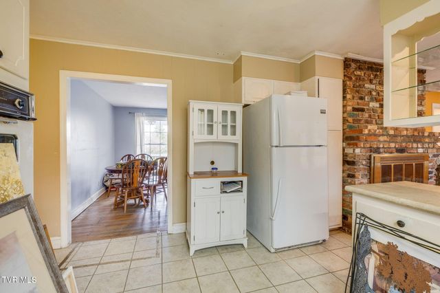 622 Lazy Lane, Kingsport, TN 37663