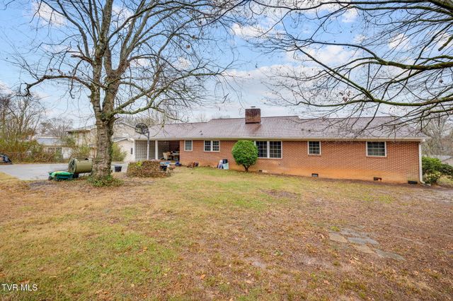 622 Lazy Lane, Kingsport, TN 37663