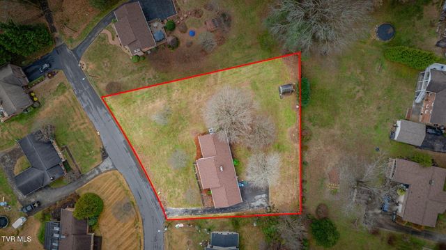 622 Lazy Lane, Kingsport, TN 37663