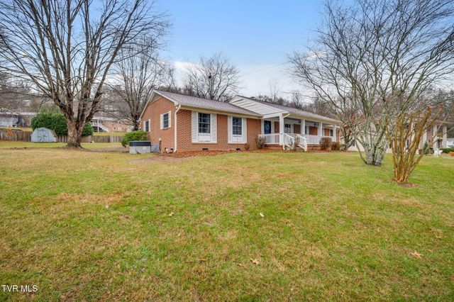 622 Lazy Lane, Kingsport, TN 37663