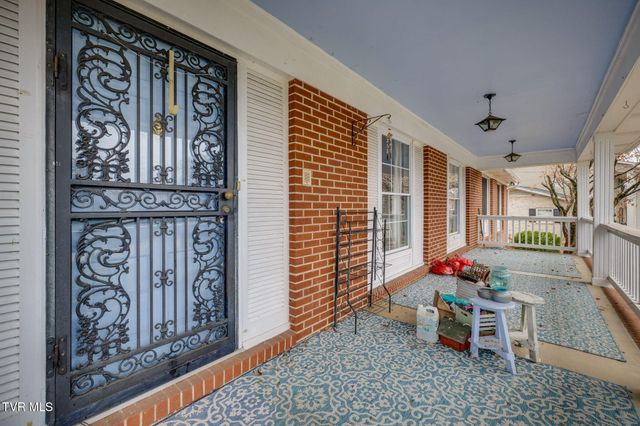 622 Lazy Lane, Kingsport, TN 37663