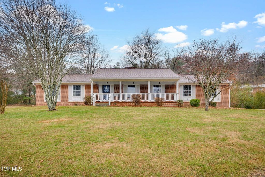 622 Lazy Lane, Kingsport, TN 37663