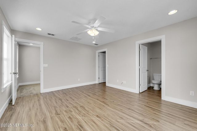 408 8TH Street S, Jacksonville Beach, FL 32250