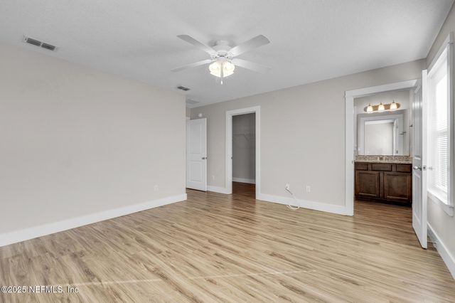 408 8TH Street S, Jacksonville Beach, FL 32250