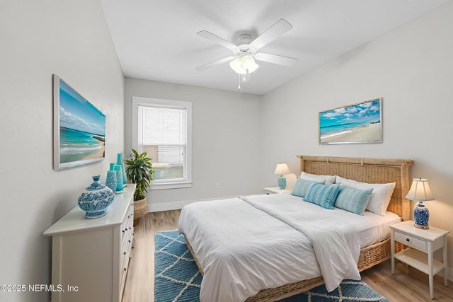 408 8TH Street S, Jacksonville Beach, FL 32250