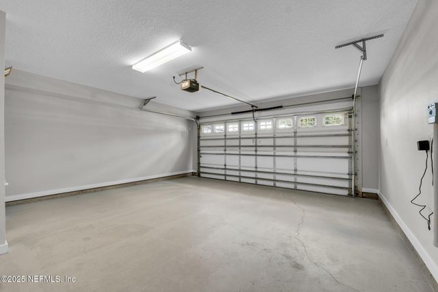 408 8TH Street S, Jacksonville Beach, FL 32250