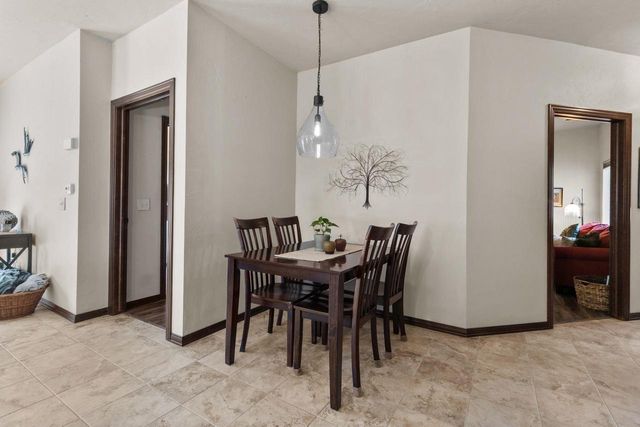 1074 W WILLIS WAY, Appleton, WI 54913