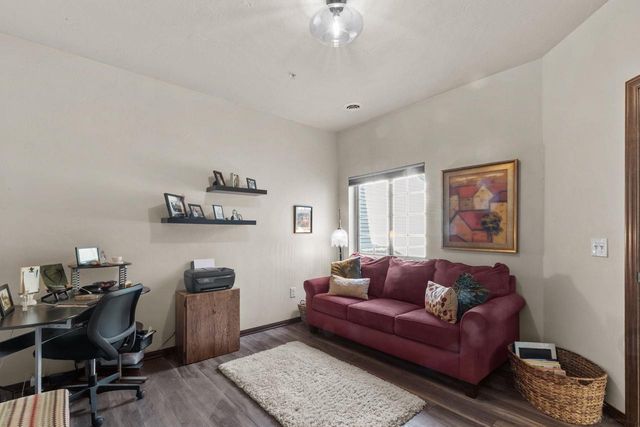 1074 W WILLIS WAY, Appleton, WI 54913