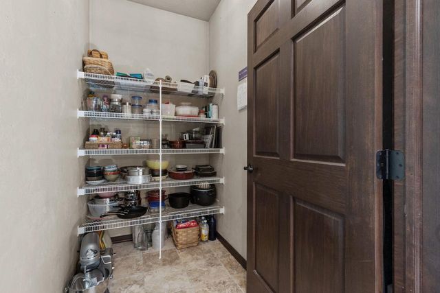 1074 W WILLIS WAY, Appleton, WI 54913