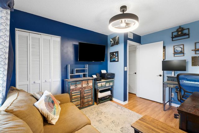 1201 SE Parkview Place G4, Stuart, FL 34994