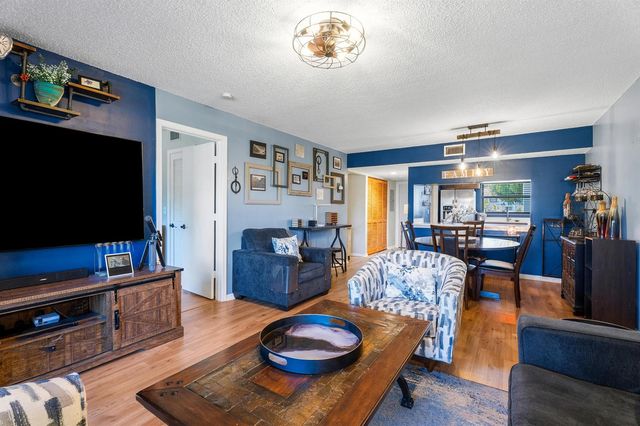 1201 SE Parkview Place G4, Stuart, FL 34994