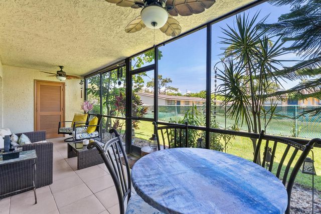 1201 SE Parkview Place G4, Stuart, FL 34994
