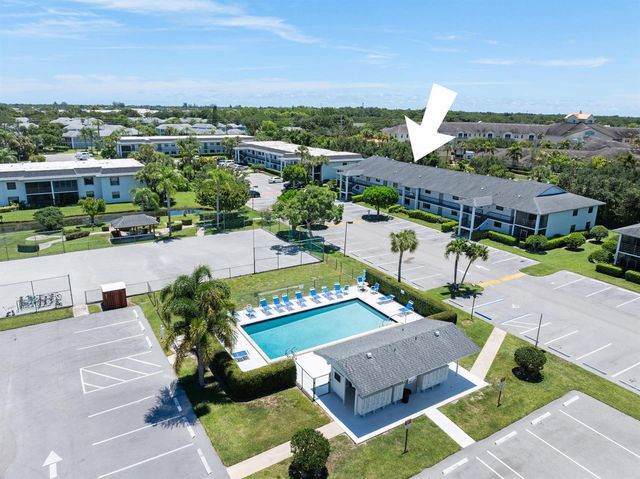 1201 SE Parkview Place G4, Stuart, FL 34994
