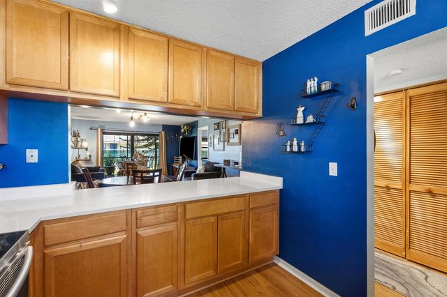 1201 SE Parkview Place G4, Stuart, FL 34994