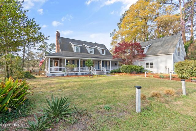 1325 Marsh Line Court SW, Shallotte, NC 28470