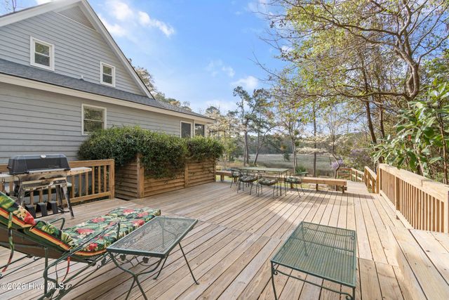 1325 Marsh Line Court SW, Shallotte, NC 28470
