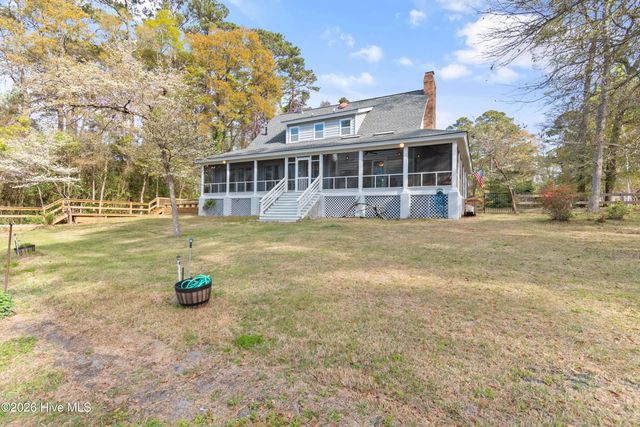 1325 Marsh Line Court SW, Shallotte, NC 28470