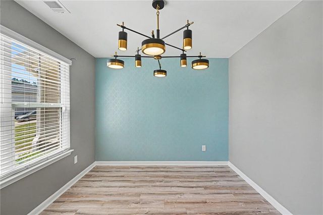 1128 Oak Hollow Lane, Hampton, GA 30228