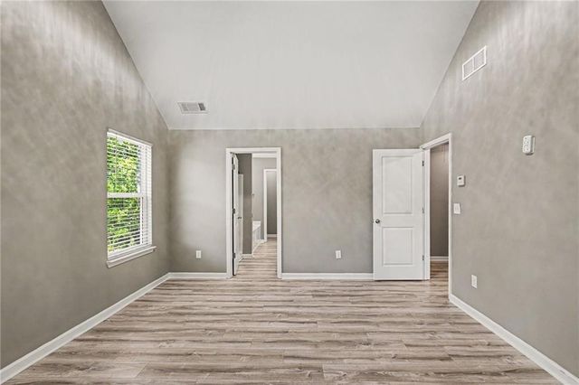 1128 Oak Hollow Lane, Hampton, GA 30228
