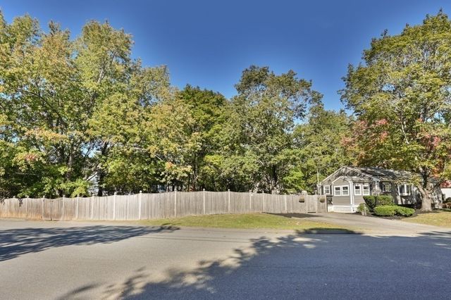 5 Barbara Ave, Wilmington, MA 01887