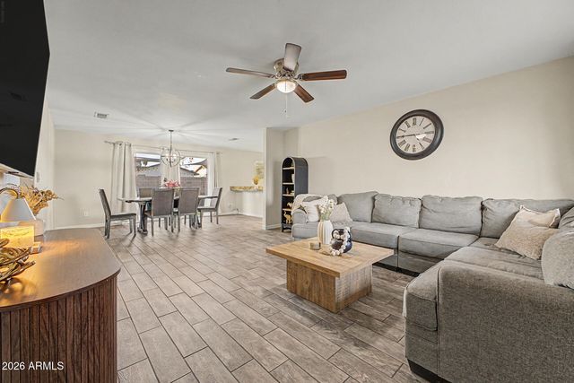 3348 E ANDERSON Drive, Phoenix, AZ 85032