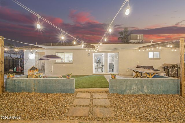 3348 E ANDERSON Drive, Phoenix, AZ 85032