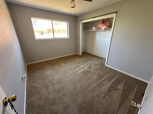 717 Circle Way, Alvin, TX 77511