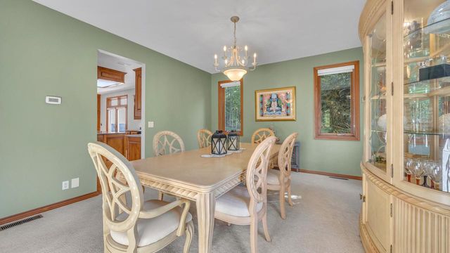 392 Ledgewood DRIVE, Fond Du Lac, WI 54937