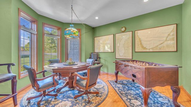 392 Ledgewood DRIVE, Fond Du Lac, WI 54937