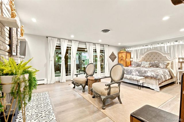 4480 W Lakeridge Road, Denver, CO 80219