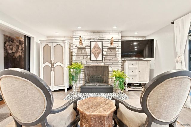 4480 W Lakeridge Road, Denver, CO 80219