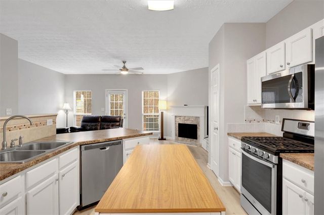 940 Tree Creek Boulevard, Lawrenceville, GA 30043