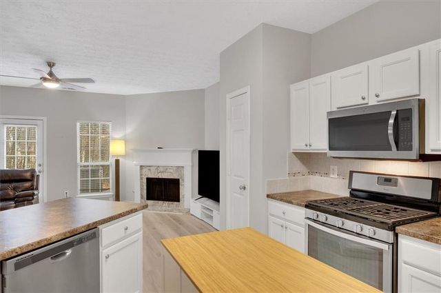 940 Tree Creek Boulevard, Lawrenceville, GA 30043