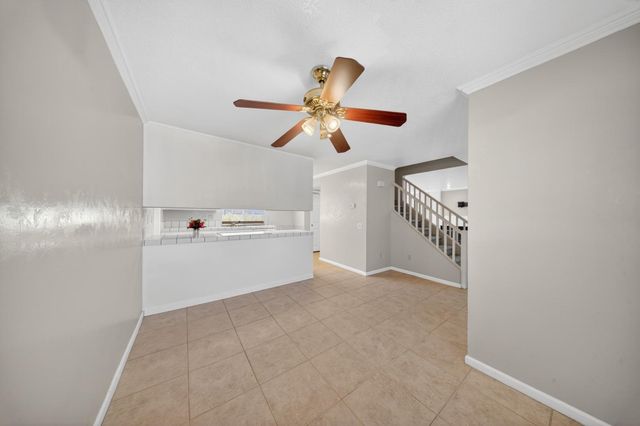 3829 Olivebranch Ln, Carmichael, CA 95608