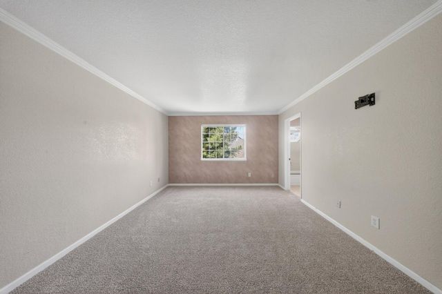 3829 Olivebranch Ln, Carmichael, CA 95608