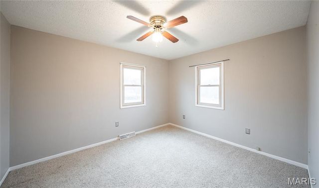 22130 Rhyme Lane, Waynesville, MO 65583