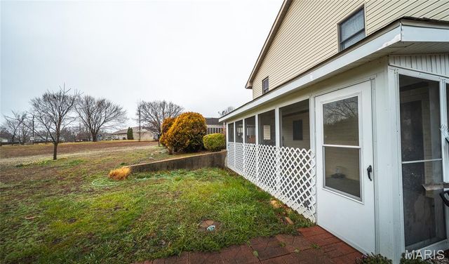 22130 Rhyme Lane, Waynesville, MO 65583