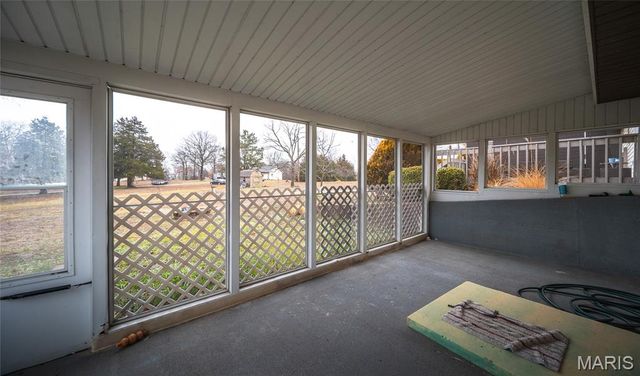 22130 Rhyme Lane, Waynesville, MO 65583