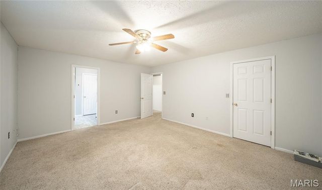 22130 Rhyme Lane, Waynesville, MO 65583