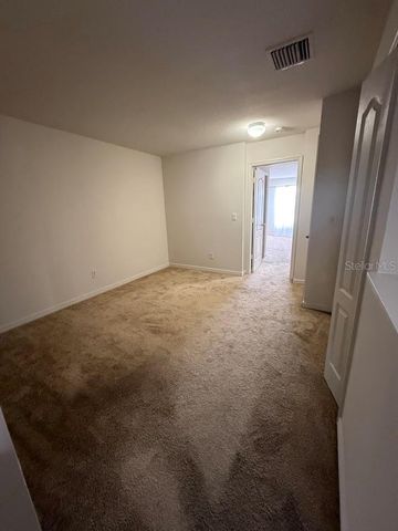 4976 WHITE SANDERLING COURT, Tampa, FL 33619