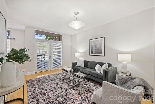 1320 Fillmore Avenue 107, Charlotte, NC 28203