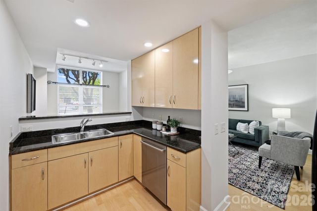 1320 Fillmore Avenue 107, Charlotte, NC 28203