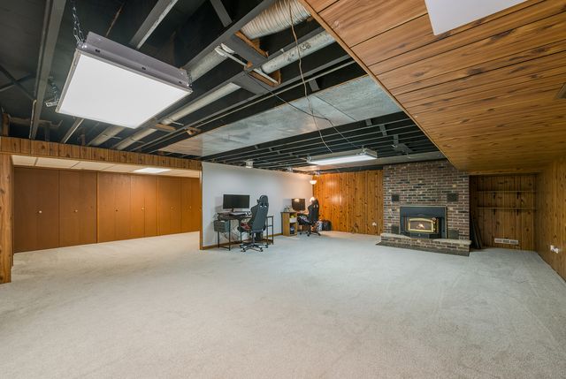 900 Ruth Drive, Elgin, IL 60123