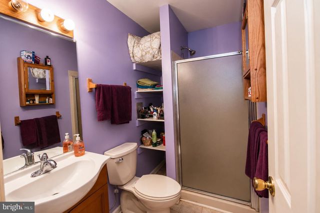 8121-A ELIZABETH RD, Pasadena, MD 21122