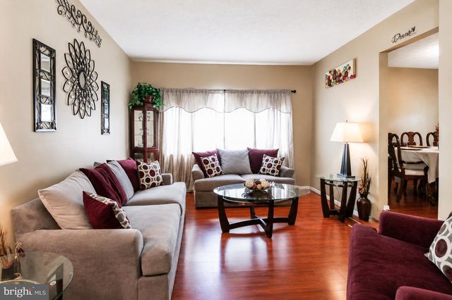 8121-A ELIZABETH RD, Pasadena, MD 21122