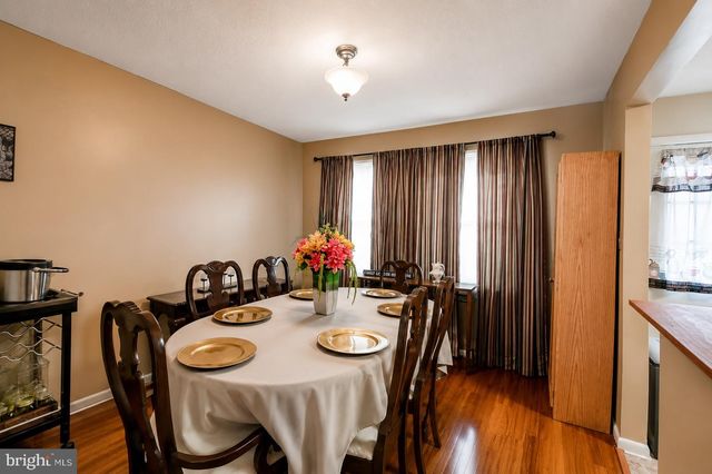 8121-A ELIZABETH RD, Pasadena, MD 21122