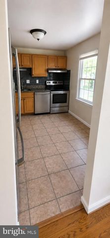 18147 METZ DR, Germantown, MD 20874