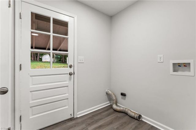 1500 Pebblebrook Road, Winston-salem, NC 27105